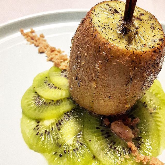 Kiwi rôti au miel vanillé - Copyright © Gratinez