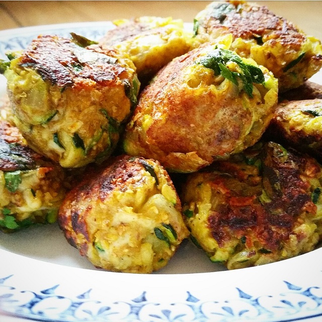 Boulettes Vegetariennes Courgettes Oignons Et Curry Gratinez