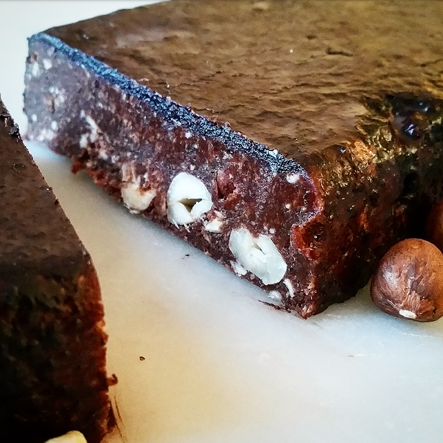 Brownie sans cuisson et vegan – Copyright © Gratinez