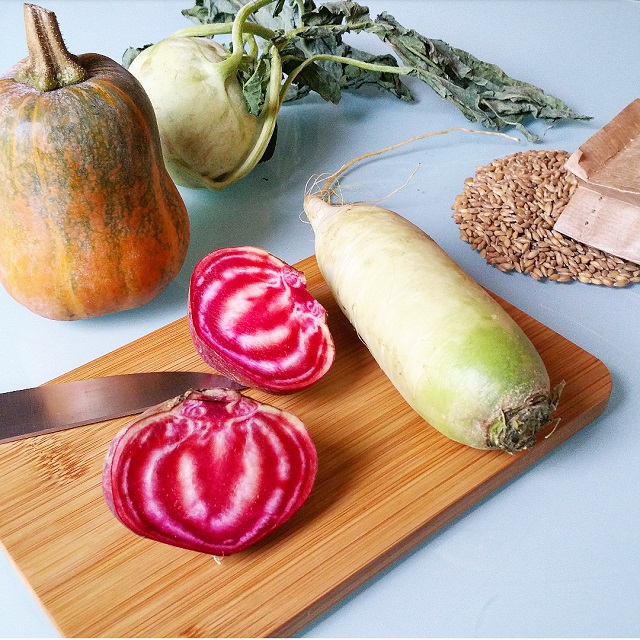 Bowl de courge rôtie à la maniguette et légumes croquants – Copyright © Gratinez