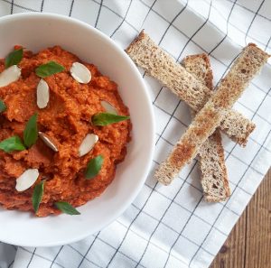 Courge façon pesto rosso, par Félicie Toczé, La Cuisine Santé des 5 Saisons, éditions Alternatives – Copyright © Gratinez