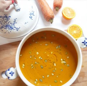 Soupe carotte, orange et curry – Copyright © Gratinez