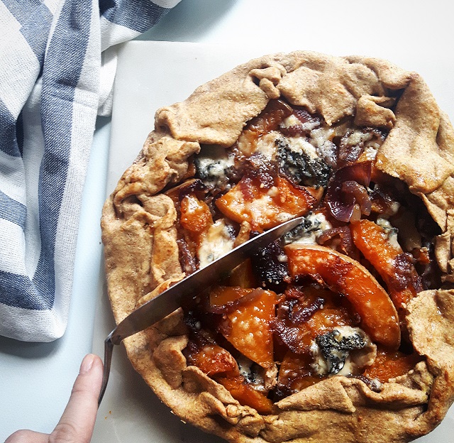 Tarte rustique au butternut et gorgonzola – Copyright © Gratinez