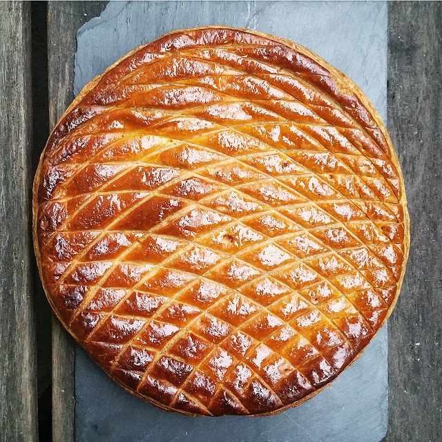 Galette des rois de la boulangerie Dominique Saibron – Copyright © Gratinez