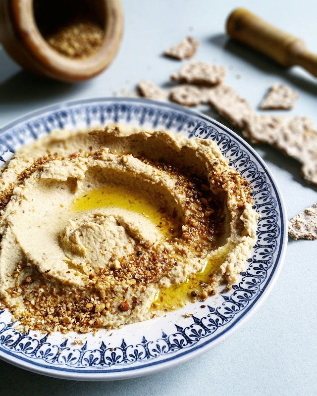 Houmous artichaut et mélange Dukkah – Copyright © Gratinez