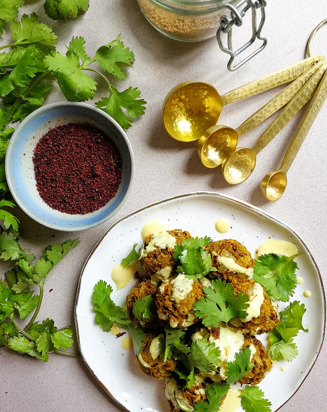 Boulettes végétaliennes lentilles et épices – Copyright © Gratinez