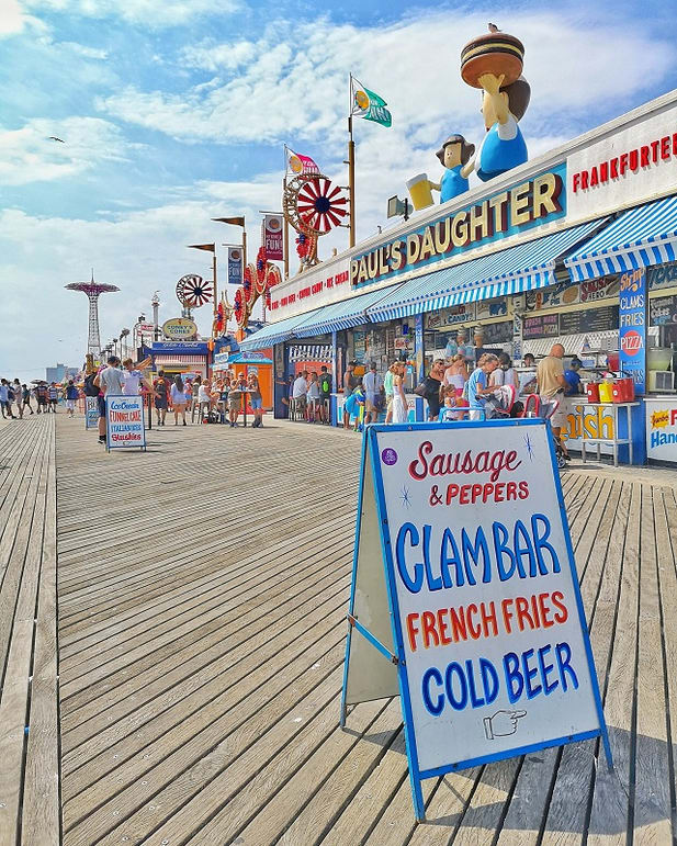 Coney Island – Copyright © Gratinez