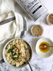 Risotto au céleri rave et huile aux épices torréfiées – Copyright © Gratinez